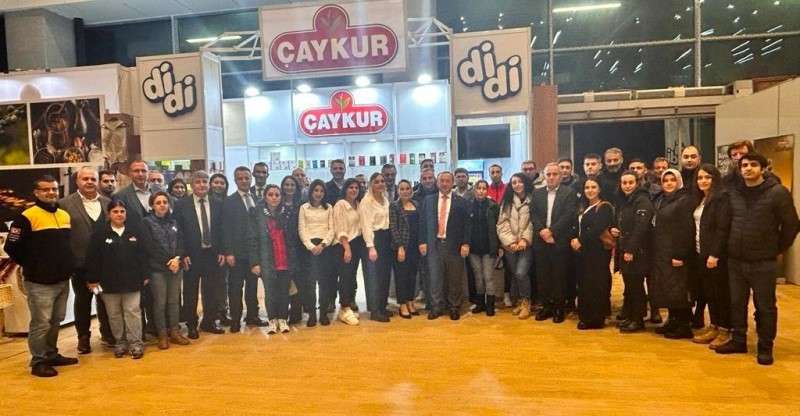 RİZE GÜNLERİNDE’Kİ ÇAYKUR STANDINA YOĞUN İLGİ