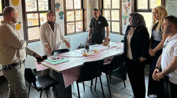 RİZE  KASTAMONU ARASINDA ÖRNEK DAYANIŞMA