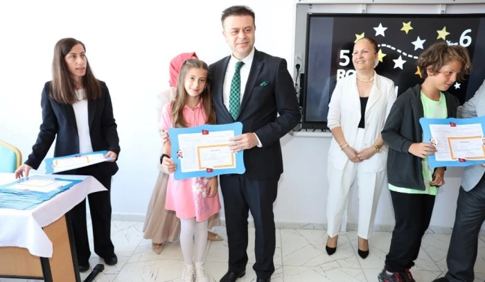 Rize'de 55 Bin 552 &Ouml;ğrenci Karne Heyecanı Yaşadı