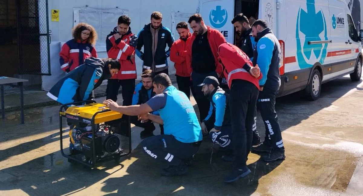 Rize'de Acil Müdahale Ünitesi ve EKG Eğitimi