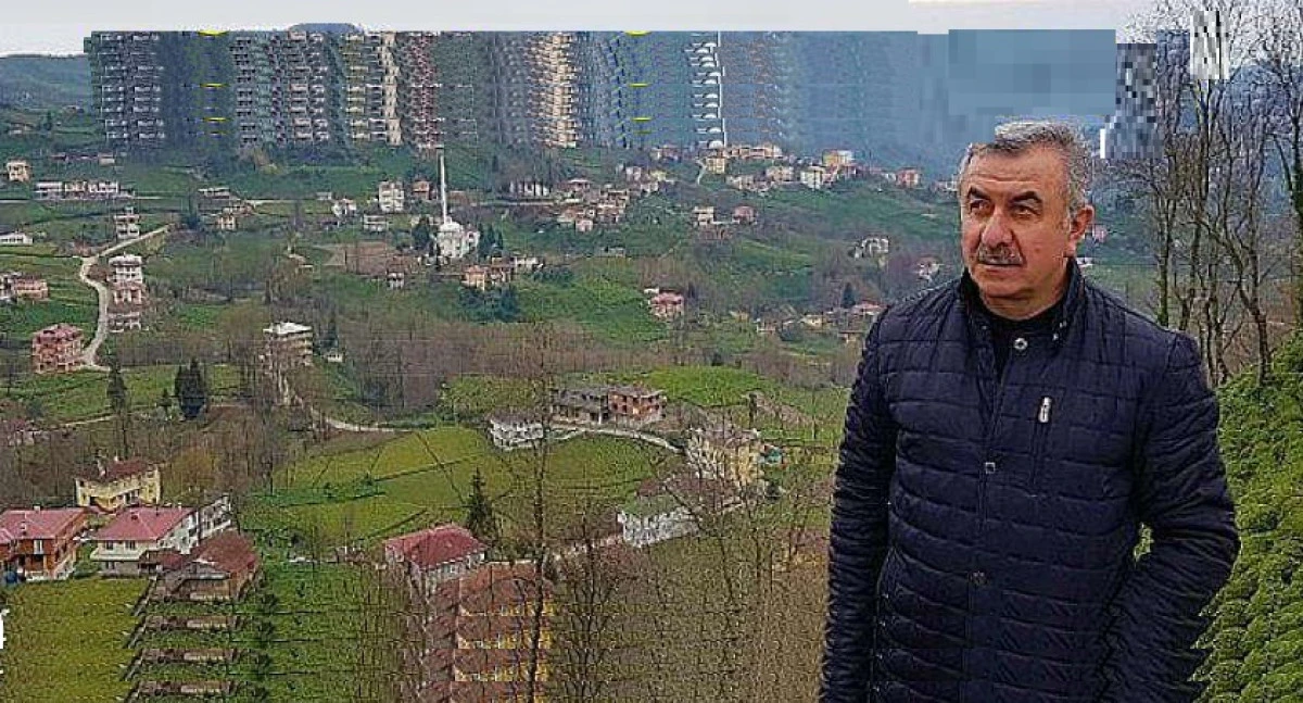 RİZE'DE ARA&Ccedil;TA KALP KRİZİ GE&Ccedil;İREN MUHTAR HAYATINI KAYBETTİ