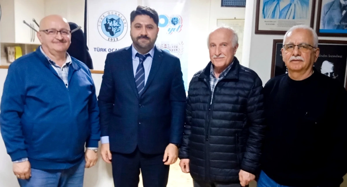 RİZE'DE BATUM'UN  SON HUDUDU  KONFERANSI