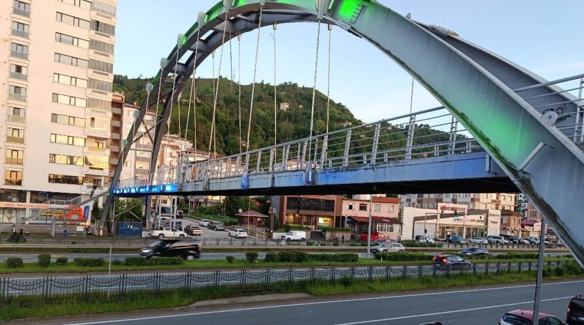 RİZE'DE ÇÖZÜM İÇİN RAHMİ BAŞKANI BEKLENİYOR