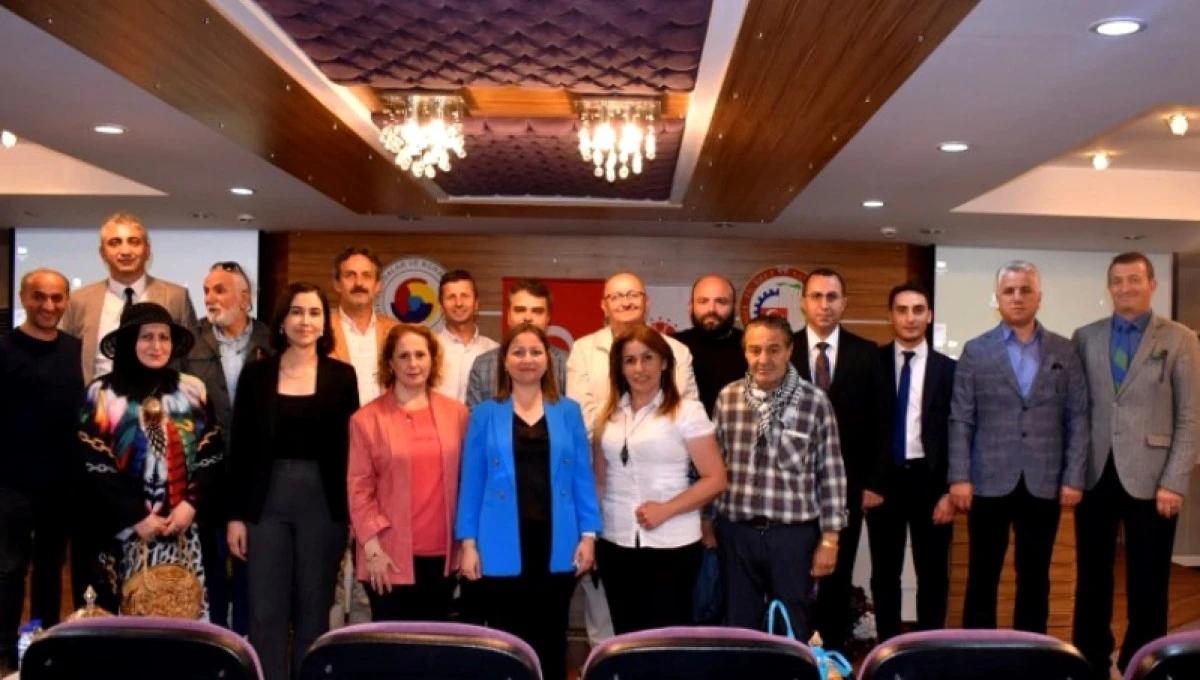  RİZE'DE GÖREV YAPAN GAZETECİLERE YÖNELİK EĞİTİM YOĞUN İLGİ GÖRDÜ