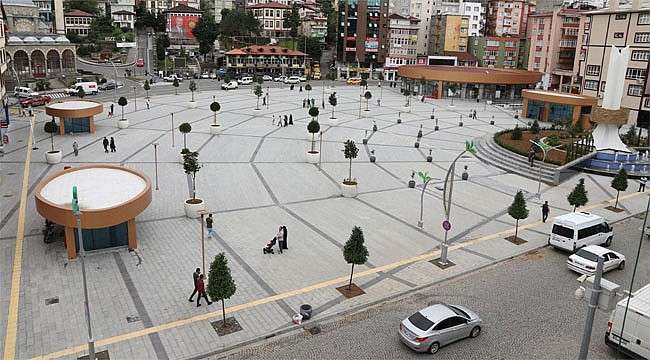 RİZE'DE Kİ TEHLİKE  İÇİN VATANDAŞLAR BELEDİYEYE SESLENDİ.
