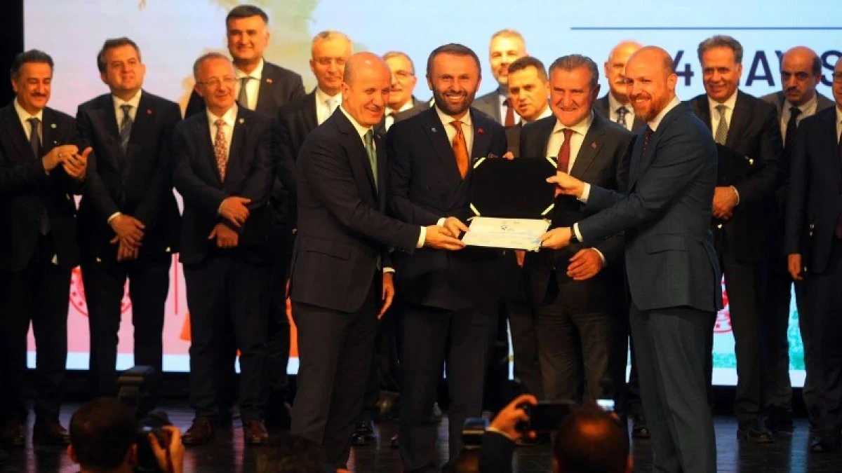 RİZE'DE KONUŞTU. ŞİMDİ BİZİ BİR TEHLİKE BEKLİYOR !
