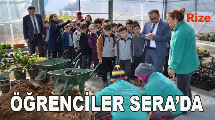 RİZE'DE ÖĞRENCİLERDEN SIRADIŞI BİR ETKİNLİK