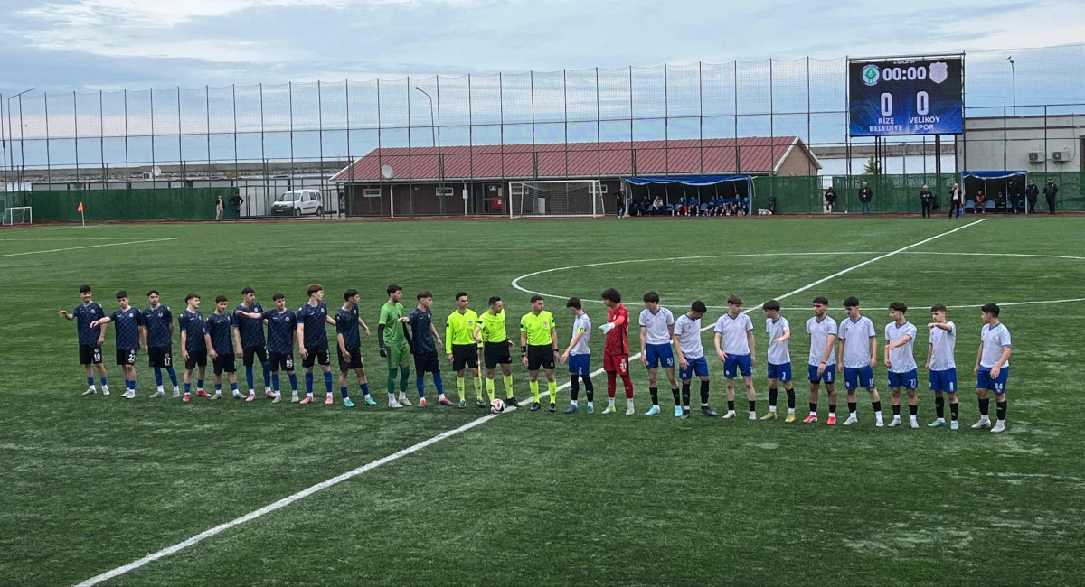 RİZE'DE ŞAMPİYONLUK MAÇI YARIDA KALDI