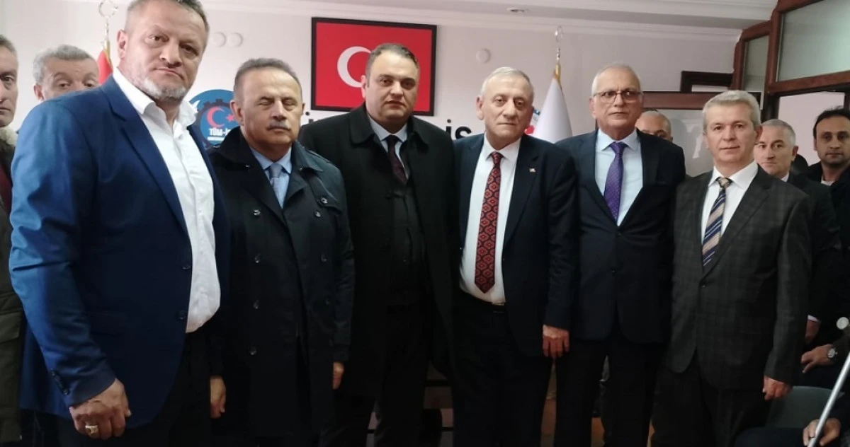 Rize’de Toplanan Aidat Rize’de Kalmalı