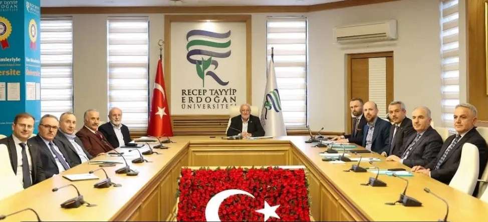RİZE'DE TOPLANDILAR HEDEF BÜYÜTTÜLER