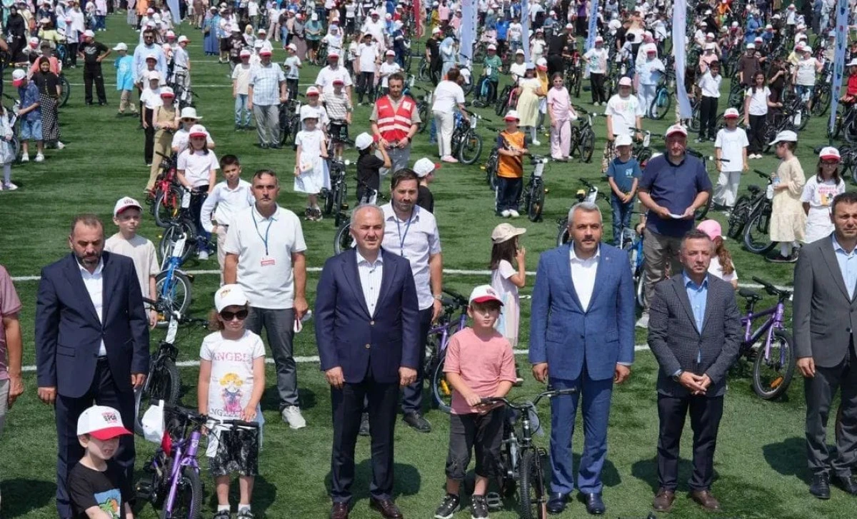 RİZE'DE T&Uuml;RKİYEYE &Ouml;RNEK  &Ouml;D&Uuml;L T&Ouml;RENİ