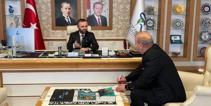 Rize&rsquo;den D&uuml;nya&rsquo;ya A&ccedil;ılan Bilim Kapısı