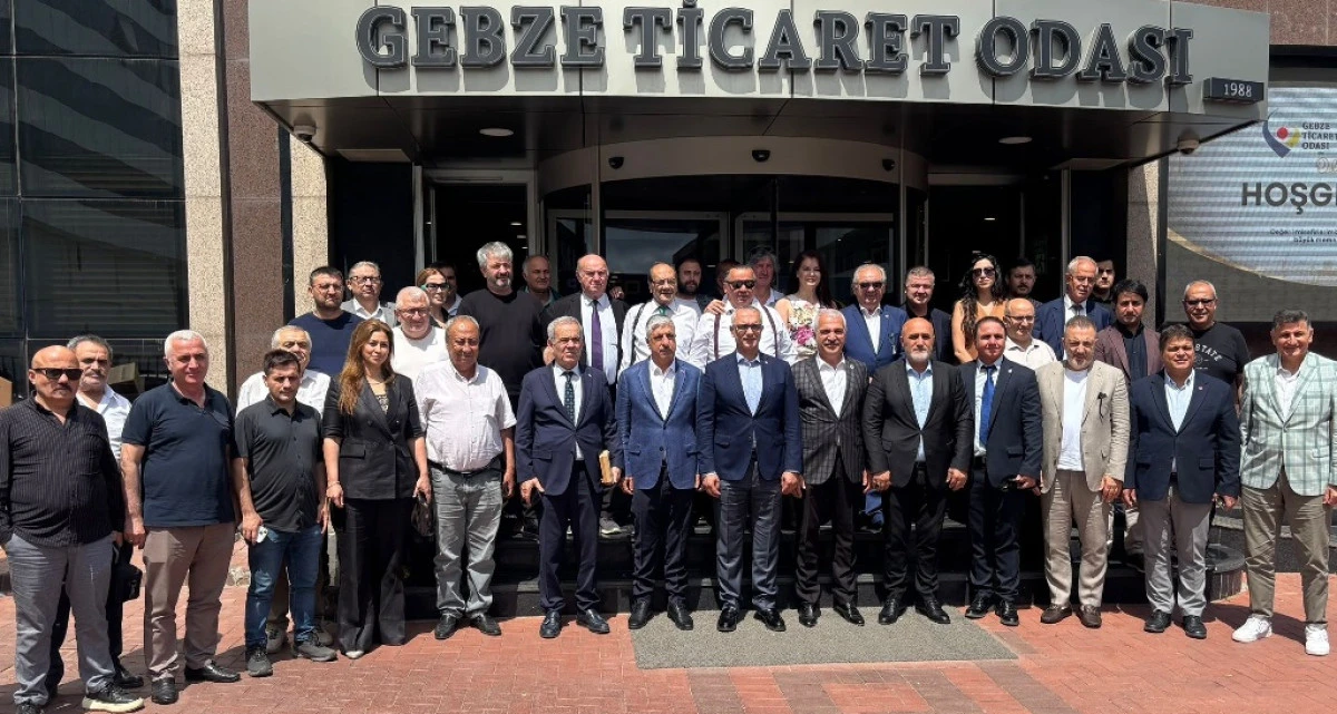 RİZELİ BAŞKAN BASIN VAKFI YÖNETİM KURULUNU AĞIRLADI