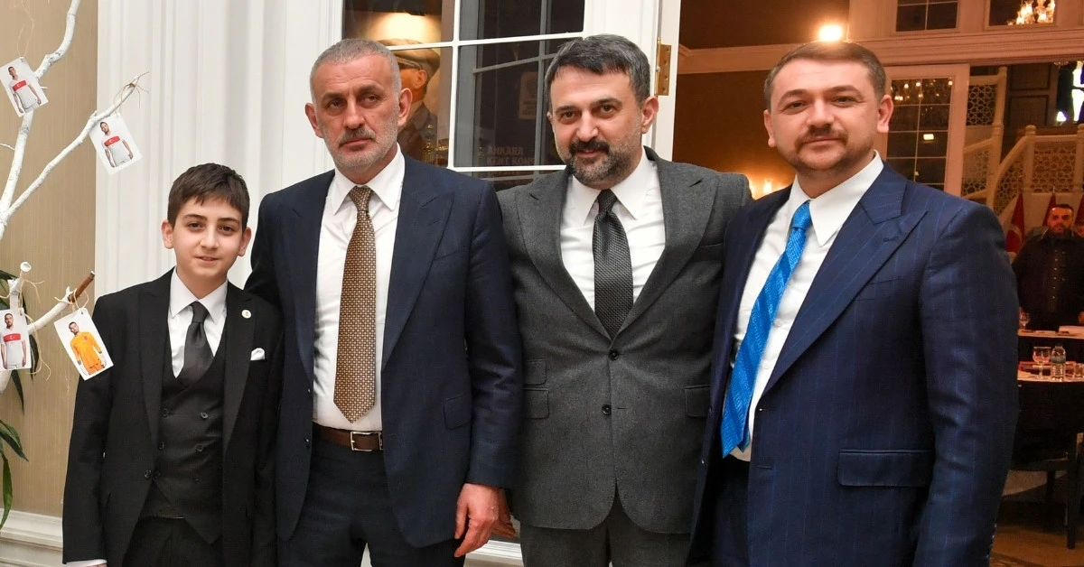 RİZELİ BAŞKAN HEMŞEHRİSİ TFF BAŞKANINI AĞIRLADI