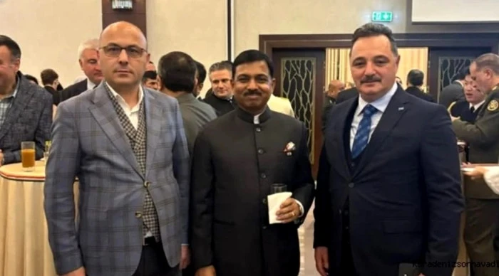 RİZELİ BAŞKAN VE GENEL MÜDÜR HİNDİSTAN BAYRAM RESEPSİYONUNDA