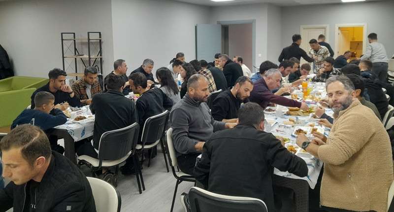 RİZELİ HAKEMLER İFTARDA BULUŞTU