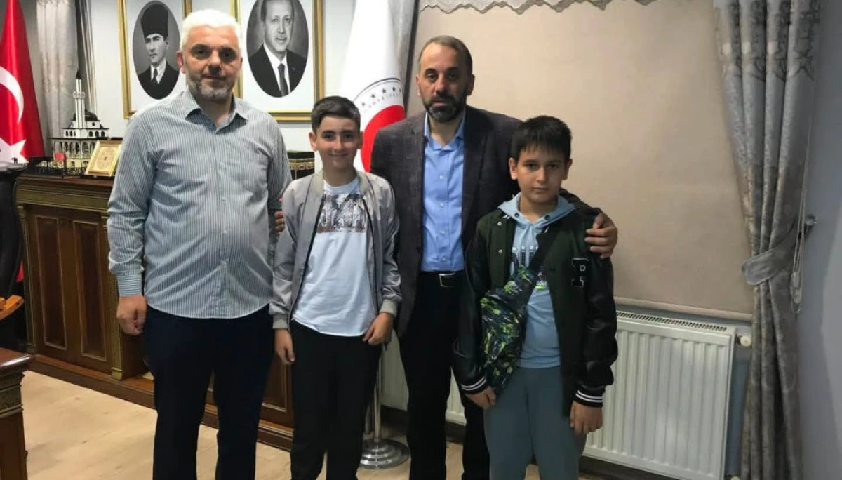 RİZELİ &Ouml;ĞRENCİDEN GAZZE&rsquo;YE MİNİK Y&Uuml;REK.