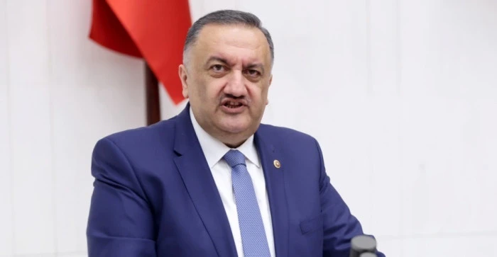 RİZELİ SAHİPSİZ BIIRAKILDI . &Ccedil;ay Kanunu raflarda bekliyor