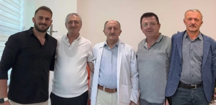 RİZELİ ÜNLÜ HOCA EMEKLİ OLDU