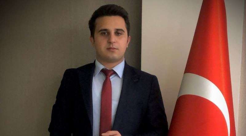RİZE'NİN EN GENÇ KAYMAKAMI OLDU