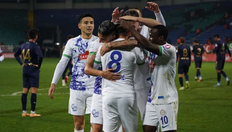 RİZESPOR KUPADA  GOL OLDU YAĞDI