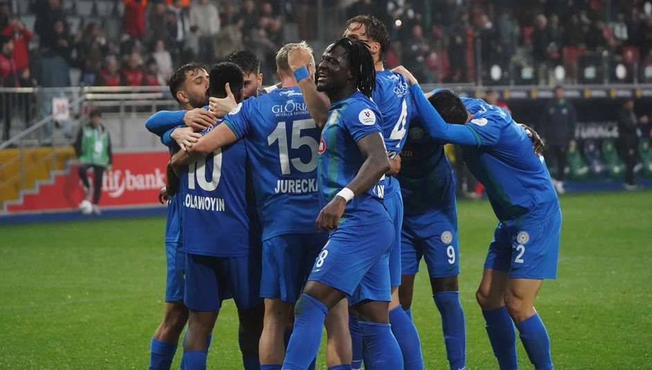RİZESPOR  RAHAT BİR NEFES ALDI
