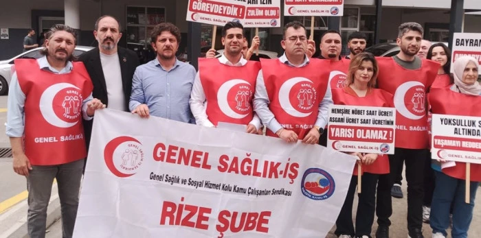 SAĞLIK&Ccedil;ILAR  &Ouml;ZL&Uuml;K HAKLARI İ&Ccedil;İN RİZE'DE  MEYDANLARA İNDİ