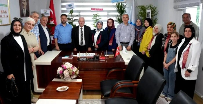 SALVADER  RİZE'NİN EN B&Uuml;Y&Uuml;K STK'SI OLDU
