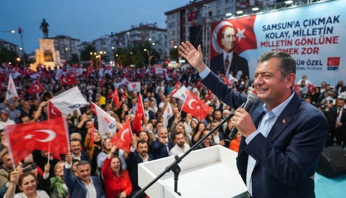 Samsun&rsquo;a &Ccedil;ıkmak Kolay, Milletin G&ouml;nl&uuml;ne Girmek Zor