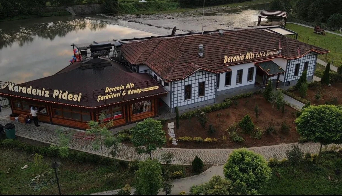 Rize Sofrası DERE'NİN ALTI Restaurantı Yoğun İlgi Görüyor