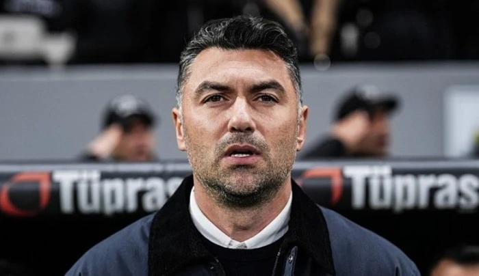 SÜPER LİGE HOCA DAYANMIYOR BİR İSTİFA DAHA