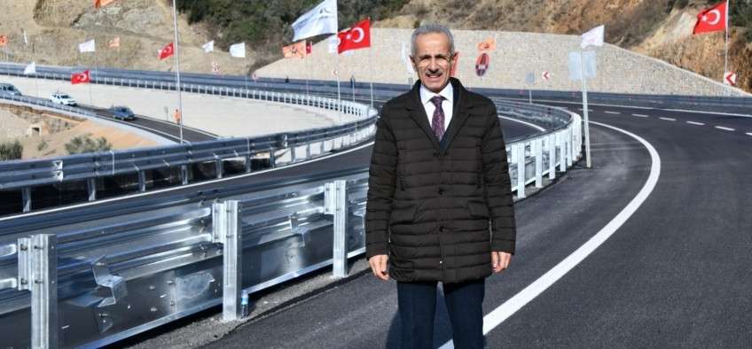 Uraloğlu: 451 tarihi köprüyü restore ettik