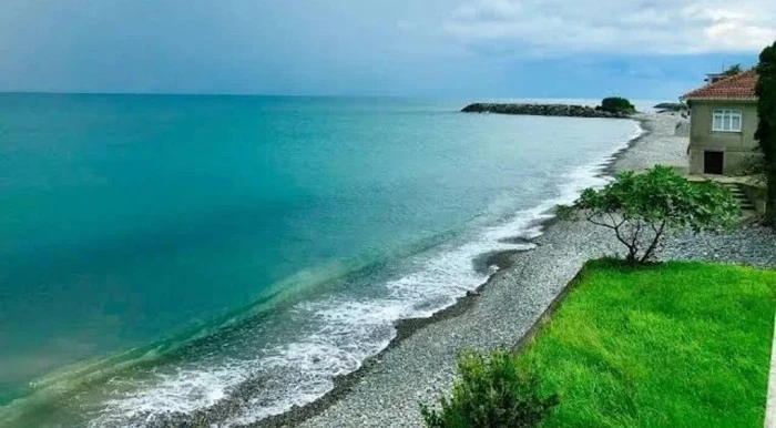  Valilikten &Ouml;nemli Uyarı. Denize girmek bug&uuml;n yasak